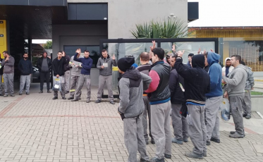 Químicos conquistam aumento real e mudança histórica no pagamento da PLR