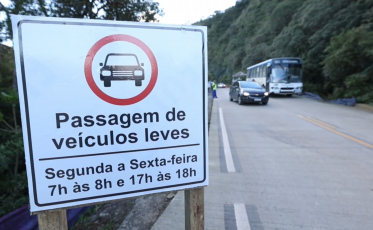 Serra do Faxinal amplia janelas de trânsito aos sábados e domingos em Praia Grande
