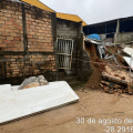 Queda de muros, destelhamento e chuva de granizo; chuvas causam estragos em 12 cidades de SC