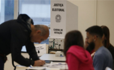 Entenda o que fazem mesários antes e durante a votação