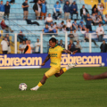 Louzer estreia pelo Criciúma em clássico que vale permanência no G6