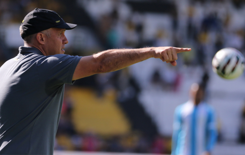 Baptista destaca consistência do Criciúma e mira 