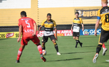 Tigre perde em casa e se complica