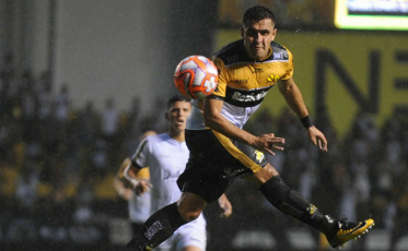 Criciúma visita o Marcílio em busca dos primeiros pontos