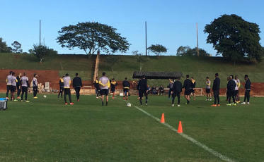 Criciúma precisa superar retrospecto para vencer o Vitória