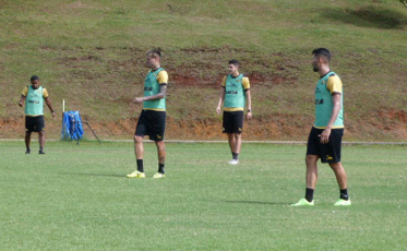 Buscando a 3ª posição, Criciúma recebe o Hercílio que briga para não cair