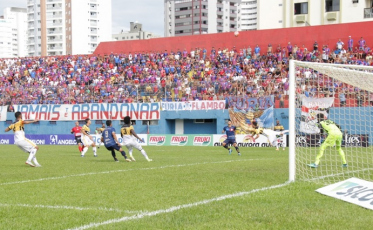 Marcílio Dias já venceu três fora de casa