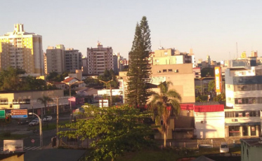 Dia ensolarado e com temperatura amena