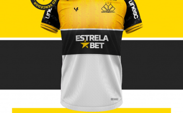 Criciúma apresenta novo primeiro uniforme para 2023