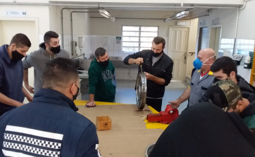 Cursos de qualificação são opções para quem deseja mudar de profissão  