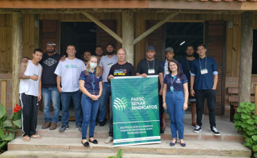 Curso de Inclusão Digital e de Confeitaria foram realizados no Arroio