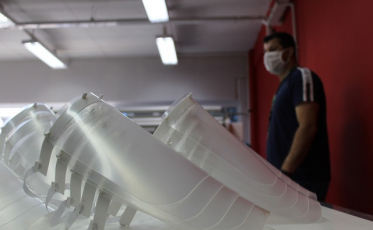 Oportunidade para desempregados que desejam atuar no setor plástico