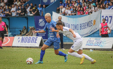 Caravaggio inicia Catarinense com derrota