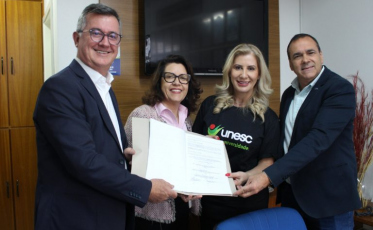 Unesc assume paisagismo da Praça Nereu Ramos