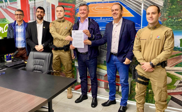 Governo de Criciúma e Polícia Militar firmam convênio para destinar recursos à segurança