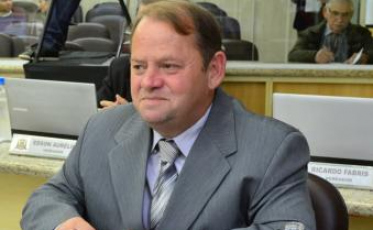 “Ele não tem seguido a orientação do prefeito”