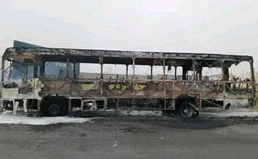 Pedestres flagram momento em que ônibus pegou fogo em Arroio do Silva (VÍDEO)