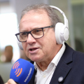 Time de Eleições analisa primeira pesquisa Quaest para o Governo de SC em live às 19h