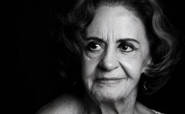 Laura Cardoso, ícone da dramaturgia brasileira, morre aos 98 anos em São Paulo