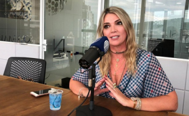 Conheça Débora Zanini, a nova colunista do 4oito 