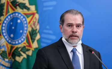 Após internação, novo exame de Toffoli dá negativo para covid-19