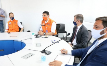 Defesa Civil debate construção de nanossatélites em SC