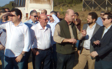 Autoridades realizam 12ª vistoria nas obras da Serra da Rocinha