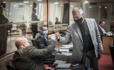 Deputados articulam para participar da comissão do impeachment na Alesc