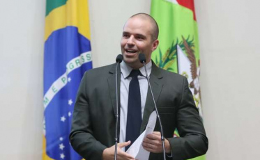 Jessé comparou Daniela Reinehr a 