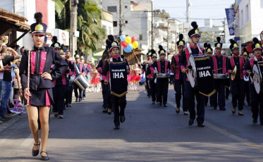 Desfile cívico do Rio Maina abre Semana da Pátria em Criciúma 