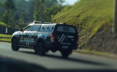 Polícia Civil realiza operação contra tráfico de drogas em Criciúma 