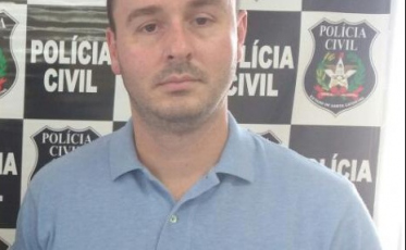 Delegados põem cargo de confiança à disposição em Araranguá