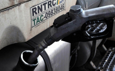 Federação de Transporte de Carga tentou negociar preço do combustível com o Governo