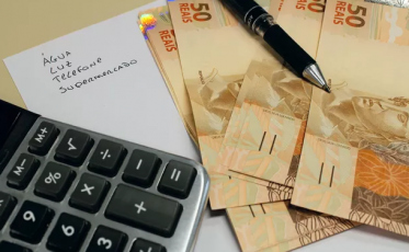 Escalada de endividamento dos catarinenses em 2022 acende sinal de alerta