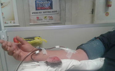 Para incentivar a doação de sangue, Sicredi lança campanha “Gente que coopera, doa” 