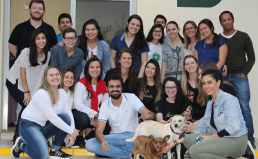 Amor aos animais e a evolução etílica da região Sul são produções de acadêmicos de Jornalismo