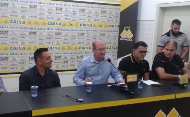 Doriva é o novo técnico do Criciúma