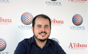 De Sombrio para uma assembleia na ONU