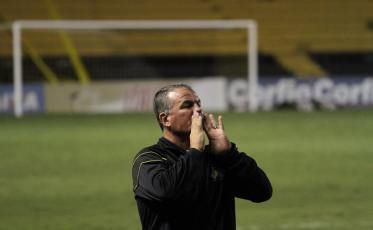 Uma equipe dedicada em campo