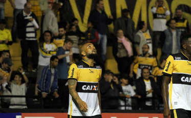 À espera de uma proposta do Criciúma