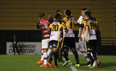 Tigre em busca de mais um atacante para compor o elenco