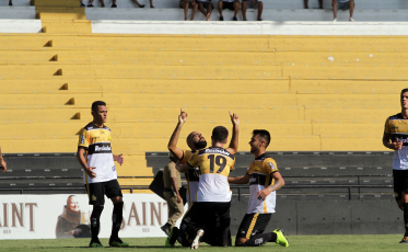 Balançando pouco a rede