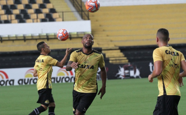 Vai rolar a bola no Catarinense