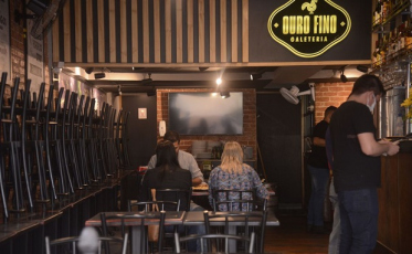 Volume de serviços cresce 2,9% de julho para agosto