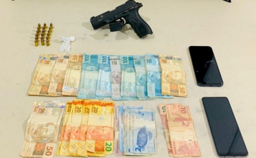 Dupla é presa por porte ilegal de arma em Maracajá