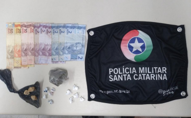 PM flagra homem e adolescente traficando no Cristo Redentor