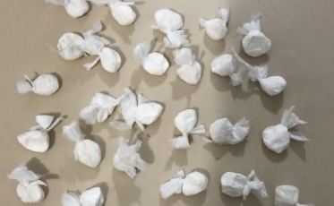 PM flagra adolescentes vendendo drogas na região Sul