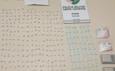 Dois menores apreendidos por tráfico de drogas