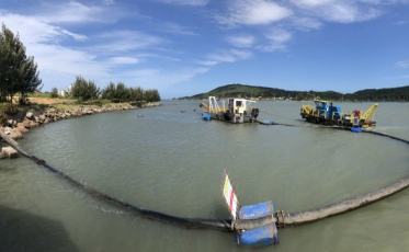 Porto de Laguna e o inicio da dragagem do berço de atracação 
