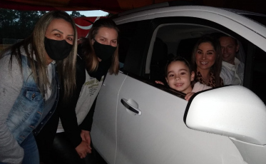 Show circense abre Semana da Criança para o Infantil do Colégio Satc